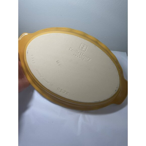 Emile Henry Baking Dish Ruffled Fluted Mustard Yellow White France 10.5 x 7" - Picture 3 of 5